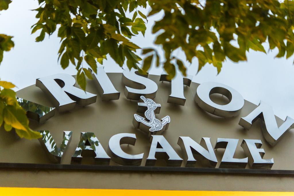 Ariston Vacanze Marina di Ravenna Kültér fotó